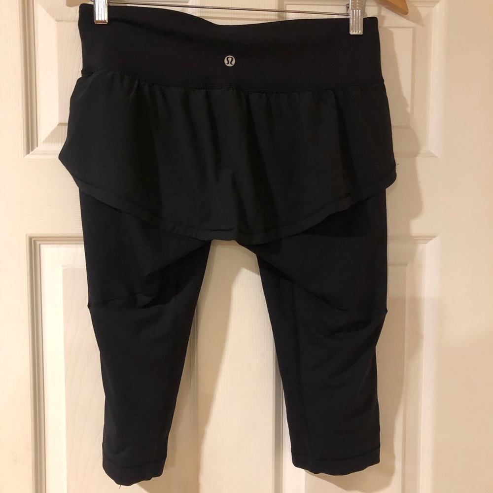 Lululemon vintage cropped leggings with attached skirt